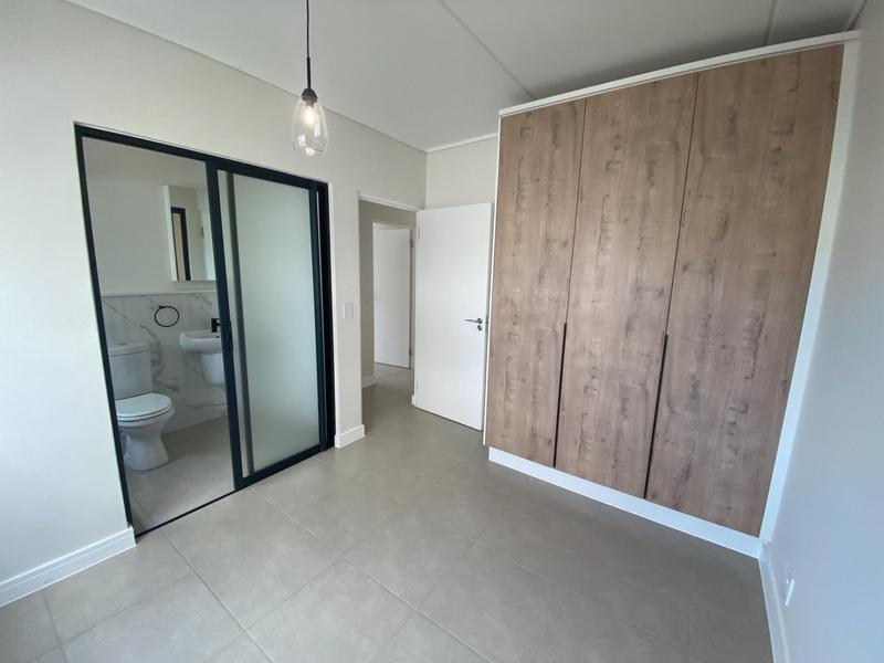 To Let 1 Bedroom Property for Rent in Richwood Western Cape